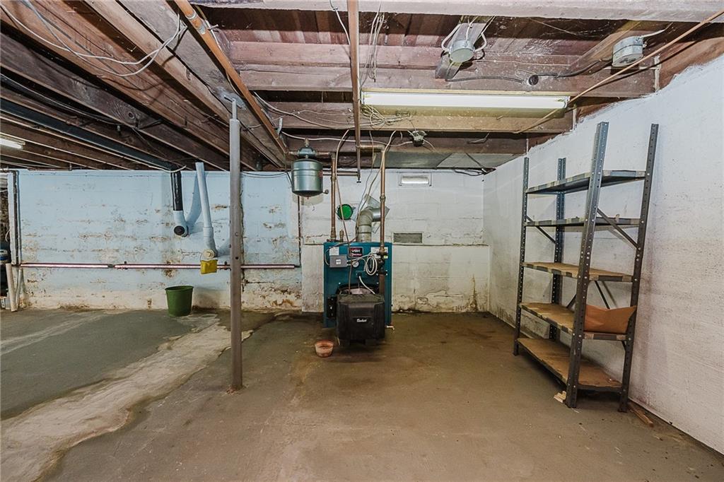 151 Hemlock Road Commodore, PA 15729 - Photo 29 of 50 a view of a garage room
