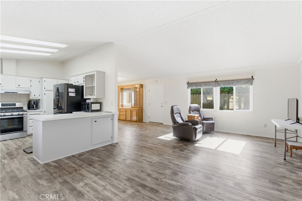 2155 Sierra Vista Santa Maria, CA 93458 - Photo 19 of 62