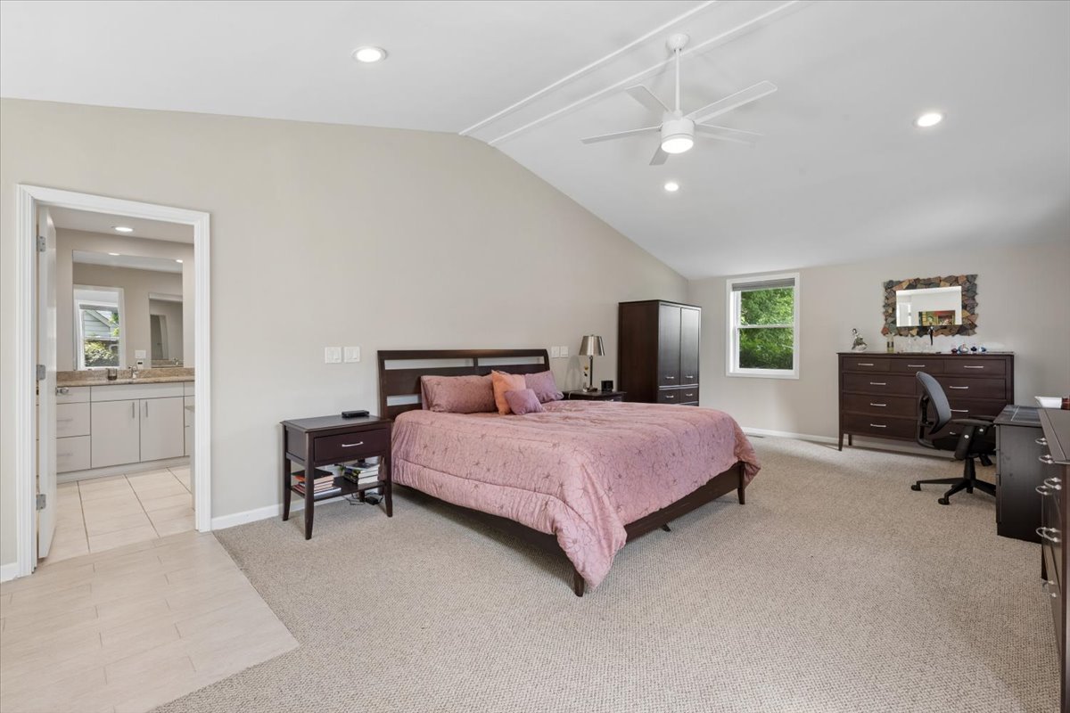3724 Winnetka Road Glenview, IL 60026 - Photo 15 of 33