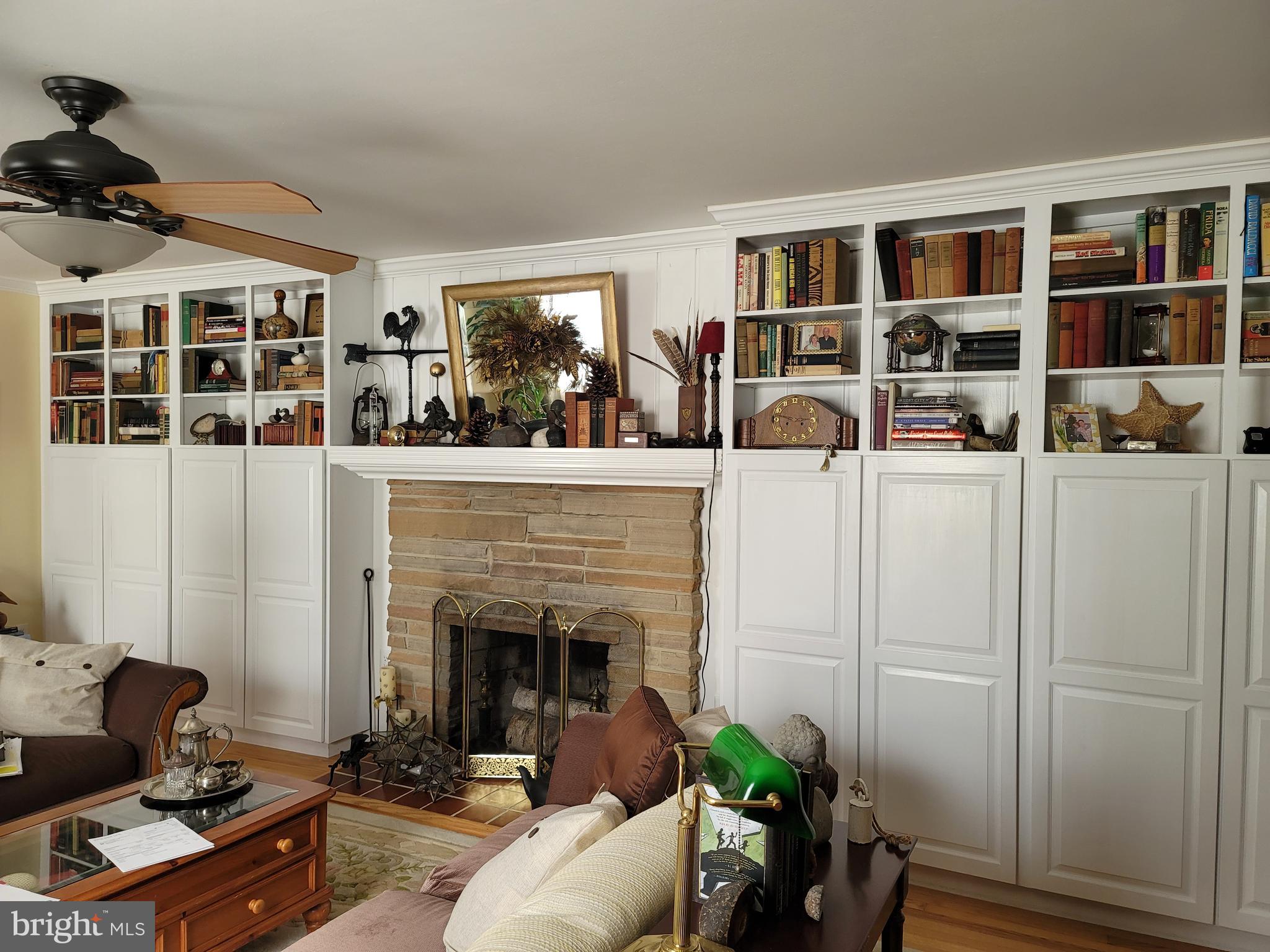 945 South Stepney Road Aberdeen, MD 21001 - Photo 6 of 18 Custom Wood Work around Fireplace