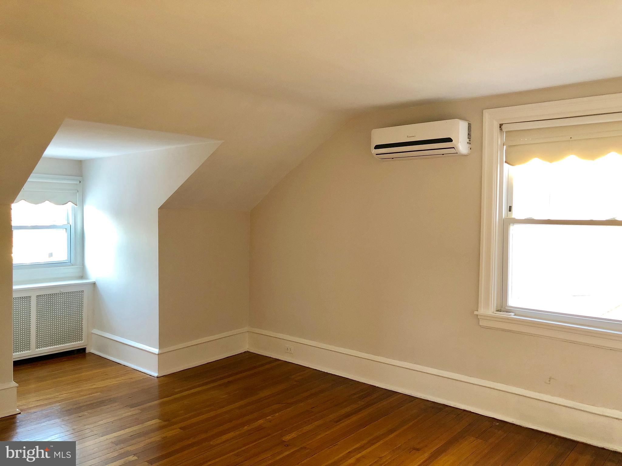 601 East Manoa Road Havertown, PA 19083 - Photo 24 of 39 Bedroom 4 - Upstairs