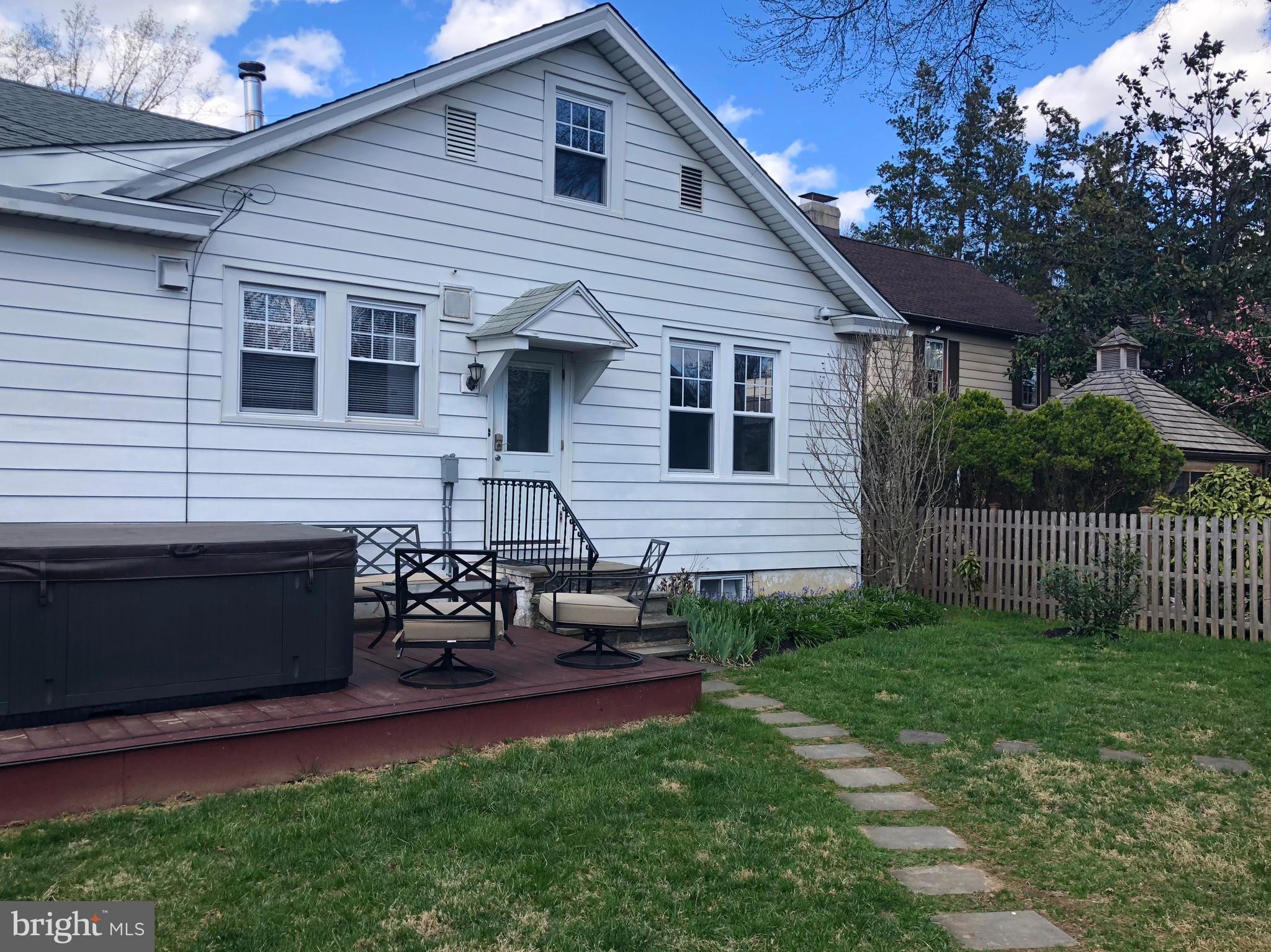 601 East Manoa Road Havertown, PA 19083 - Photo 32 of 39