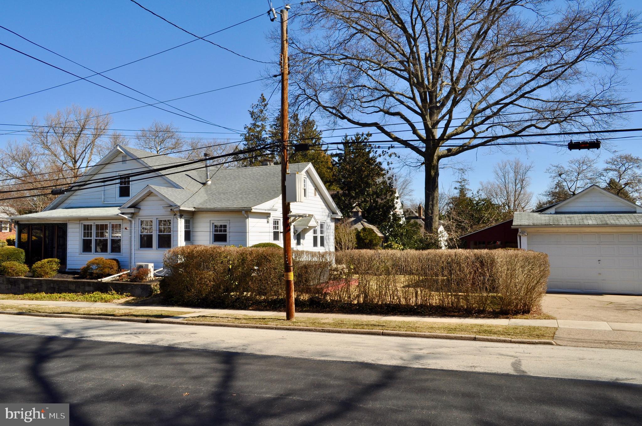 601 East Manoa Road Havertown, PA 19083 - Photo 36 of 39 Exterior Side and Detached Garage