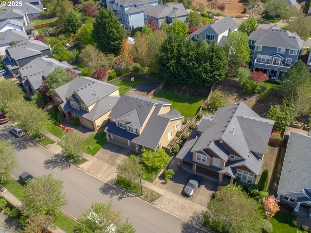 $689,000 | 180 The Greens Avenue, Newberg, OR 97132