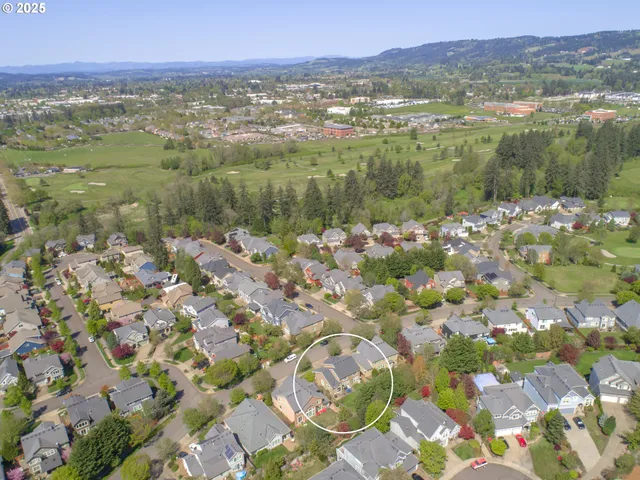 $689,000 | 180 The Greens Avenue, Newberg, OR 97132