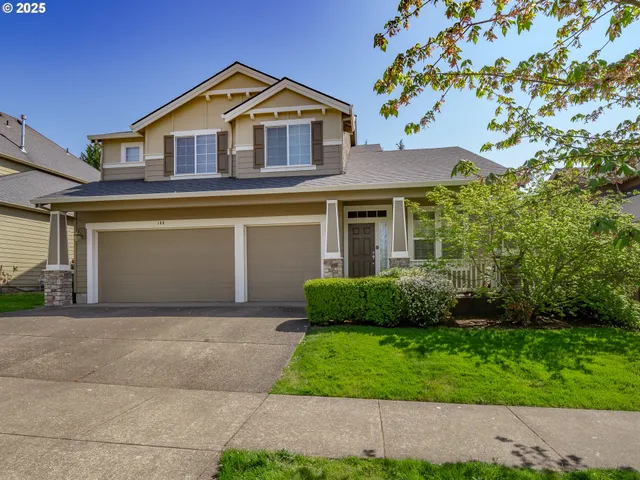 $689,000 | 180 The Greens Avenue, Newberg, OR 97132