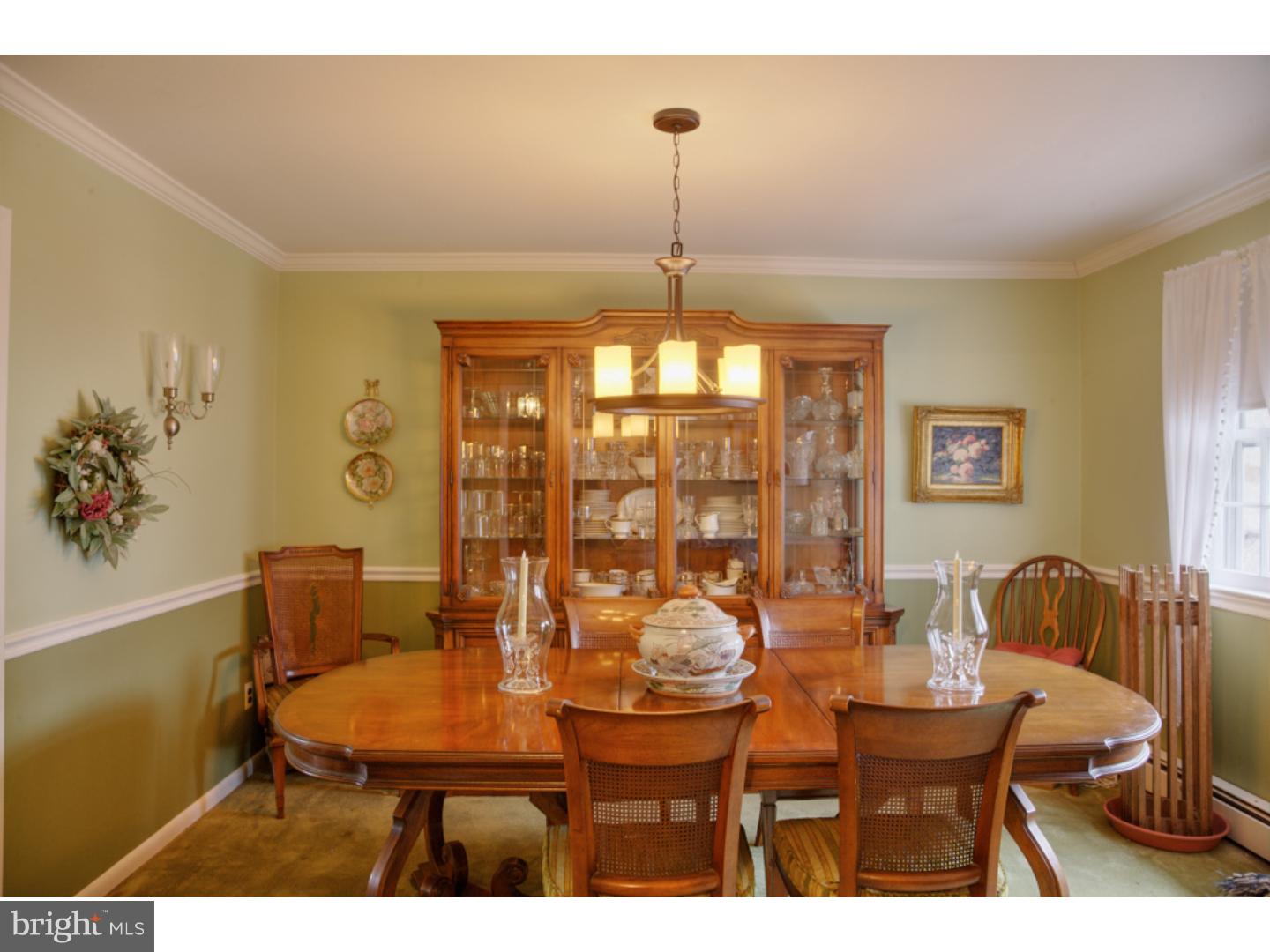 1170 Meadowbrook Road Southampton, PA 18966 - Photo 7 of 25 Dining Room