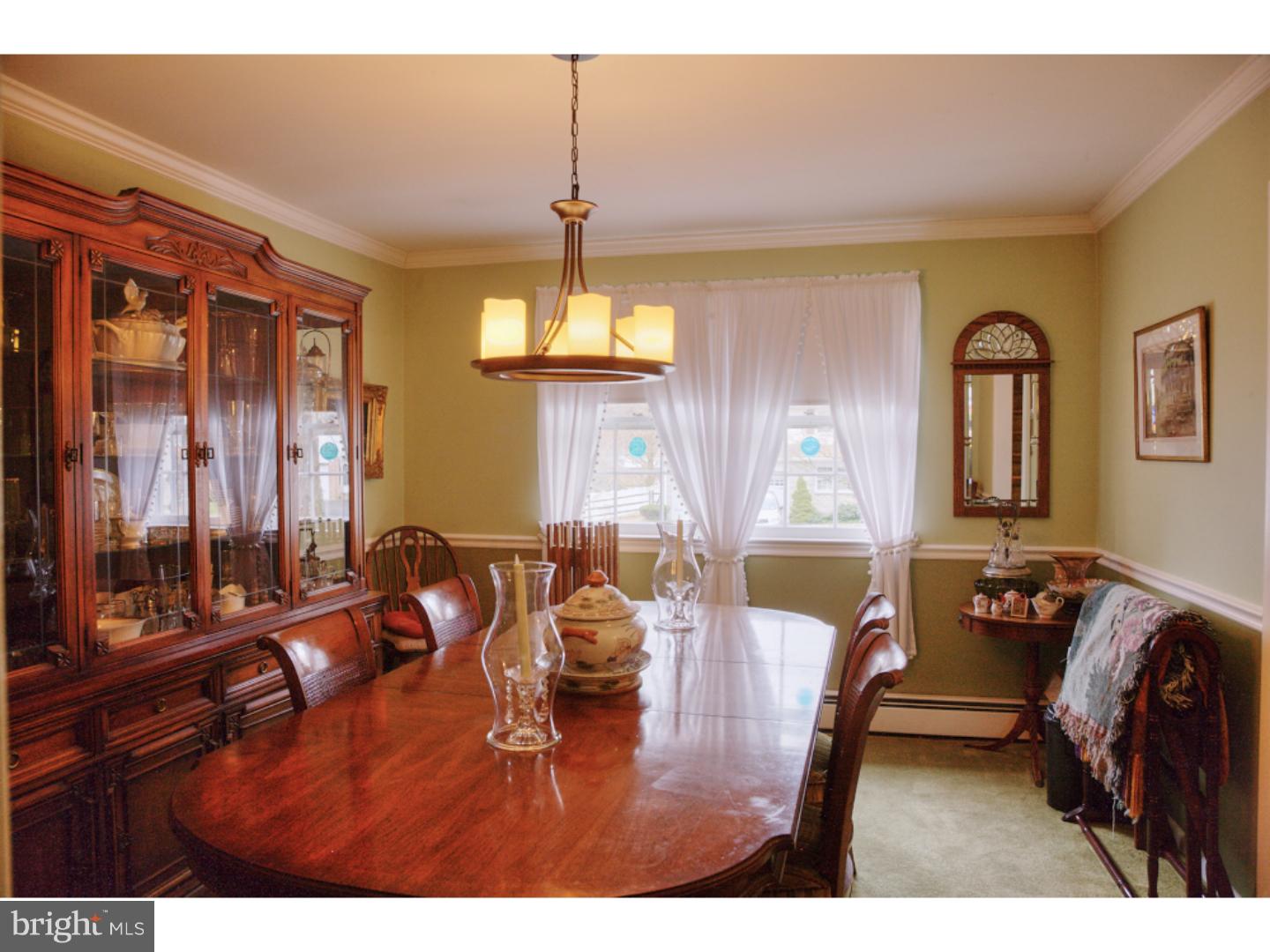 1170 Meadowbrook Road Southampton, PA 18966 - Photo 8 of 25 Dining Room