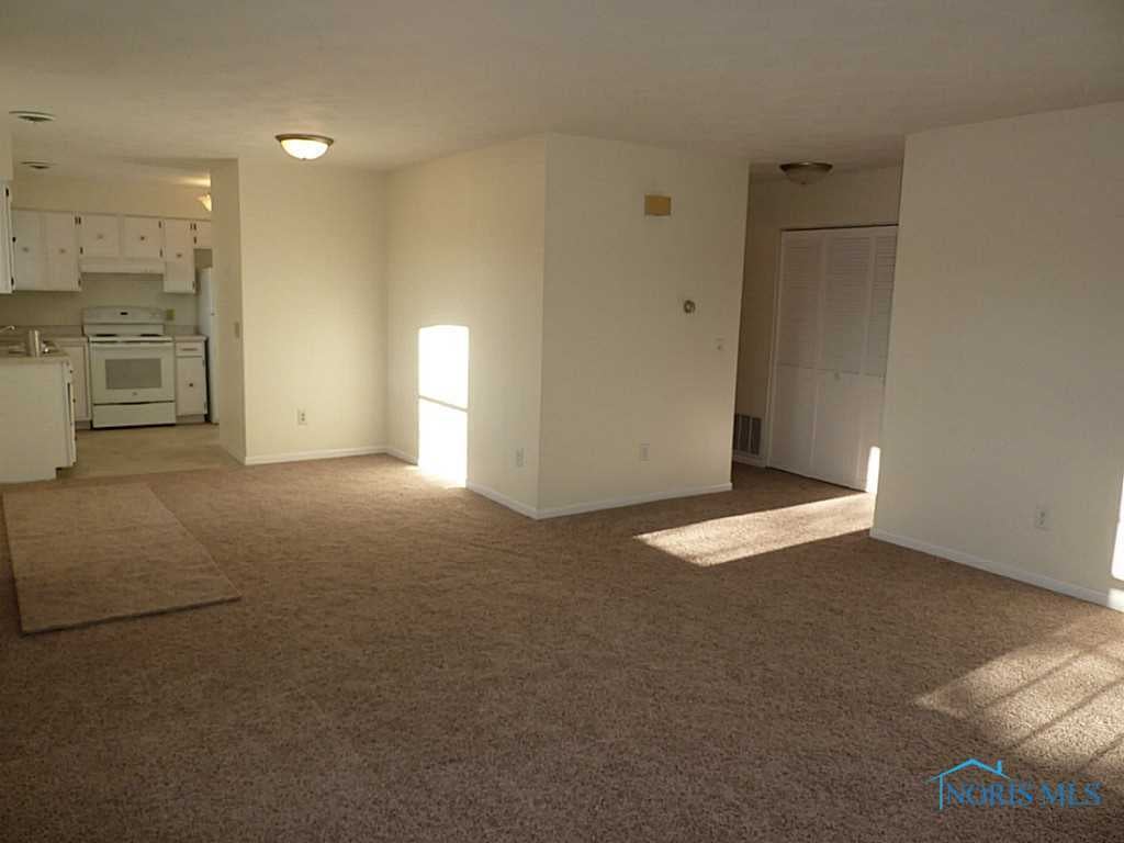 150 Quail Road, Unit 32 Perrysburg, OH 43551 - Photo 10 of 20 Gallery Image 10