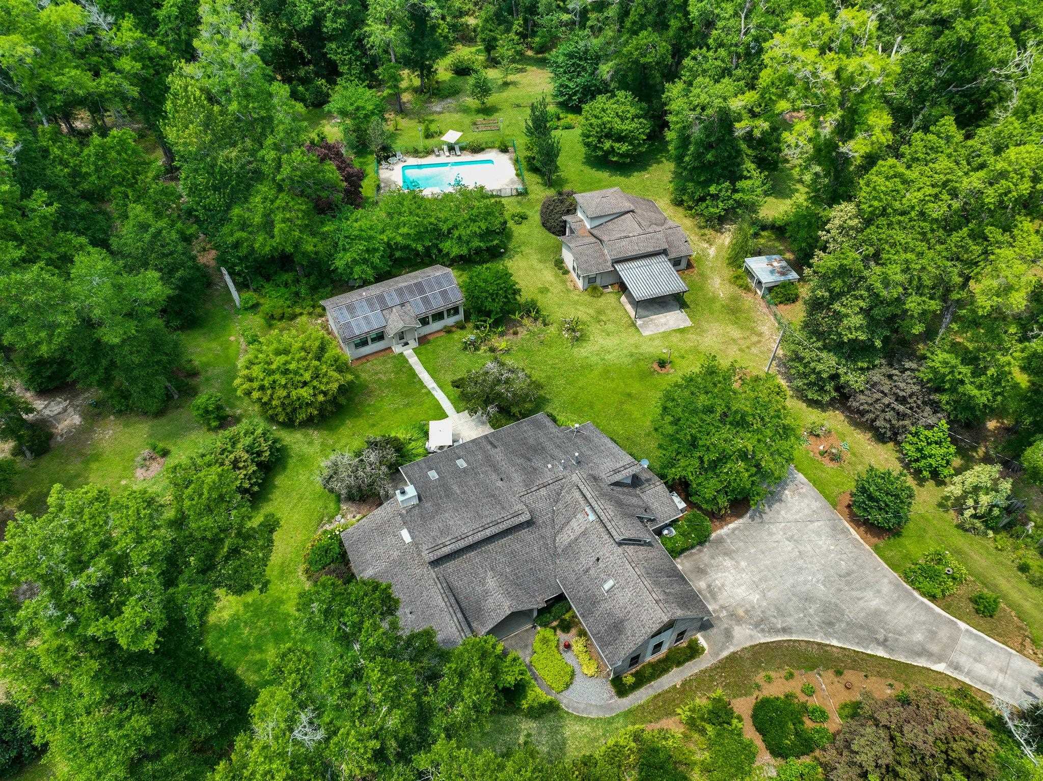 1305 Shady Rest Road Havana, FL 32333 - Photo 13 of 42 Gallery Image 13