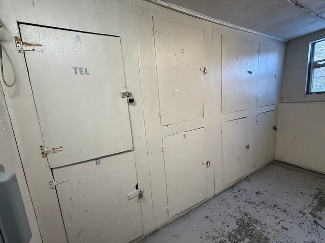 $285,000 | 113 Oak Lane, Unit 11, Brockton, MA 02301