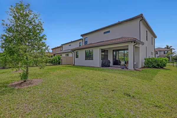 $5,000 | 4740 Chantilly Road, Lake Worth, FL 33467