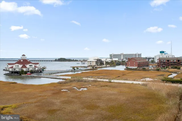 a view of an ocean and a building