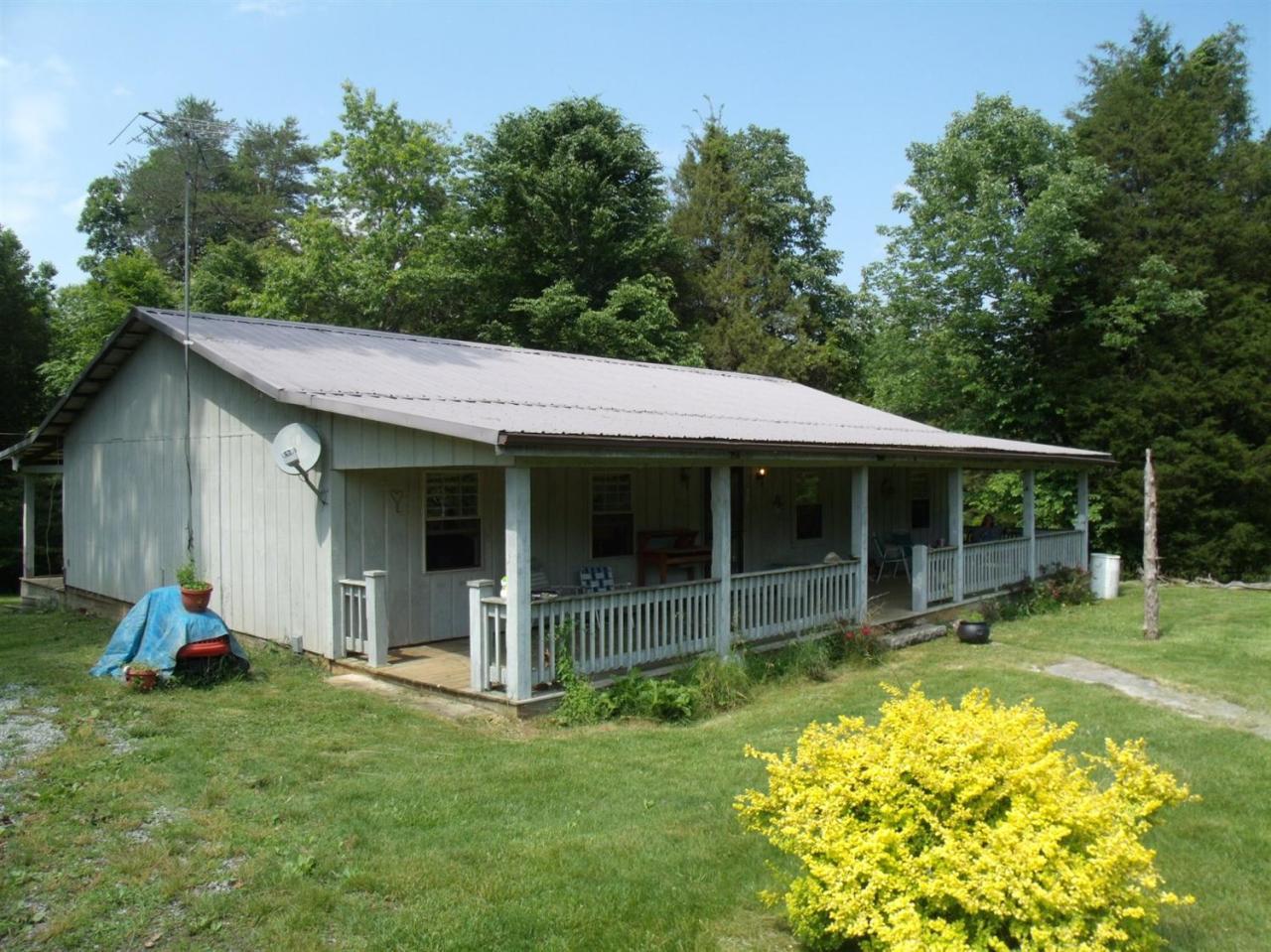 480 Echo Point Road Bronston, KY 42518 - Photo 2 of 38 GEDSC DIGITAL CAMERA