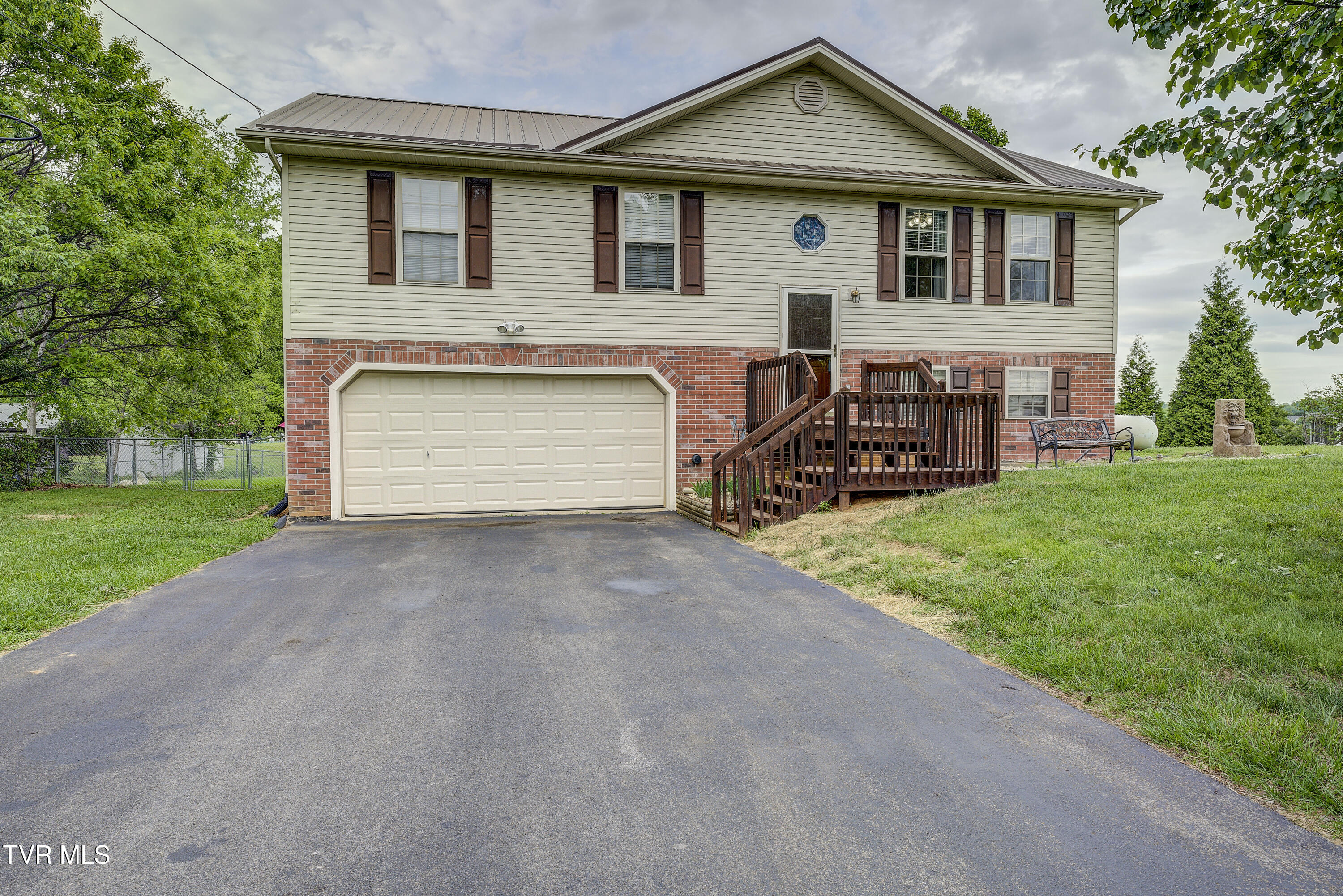 115 Maple Ridge Drive Jonesborough, TN 37659 - Photo 1 of 42 MapleRidge--43
