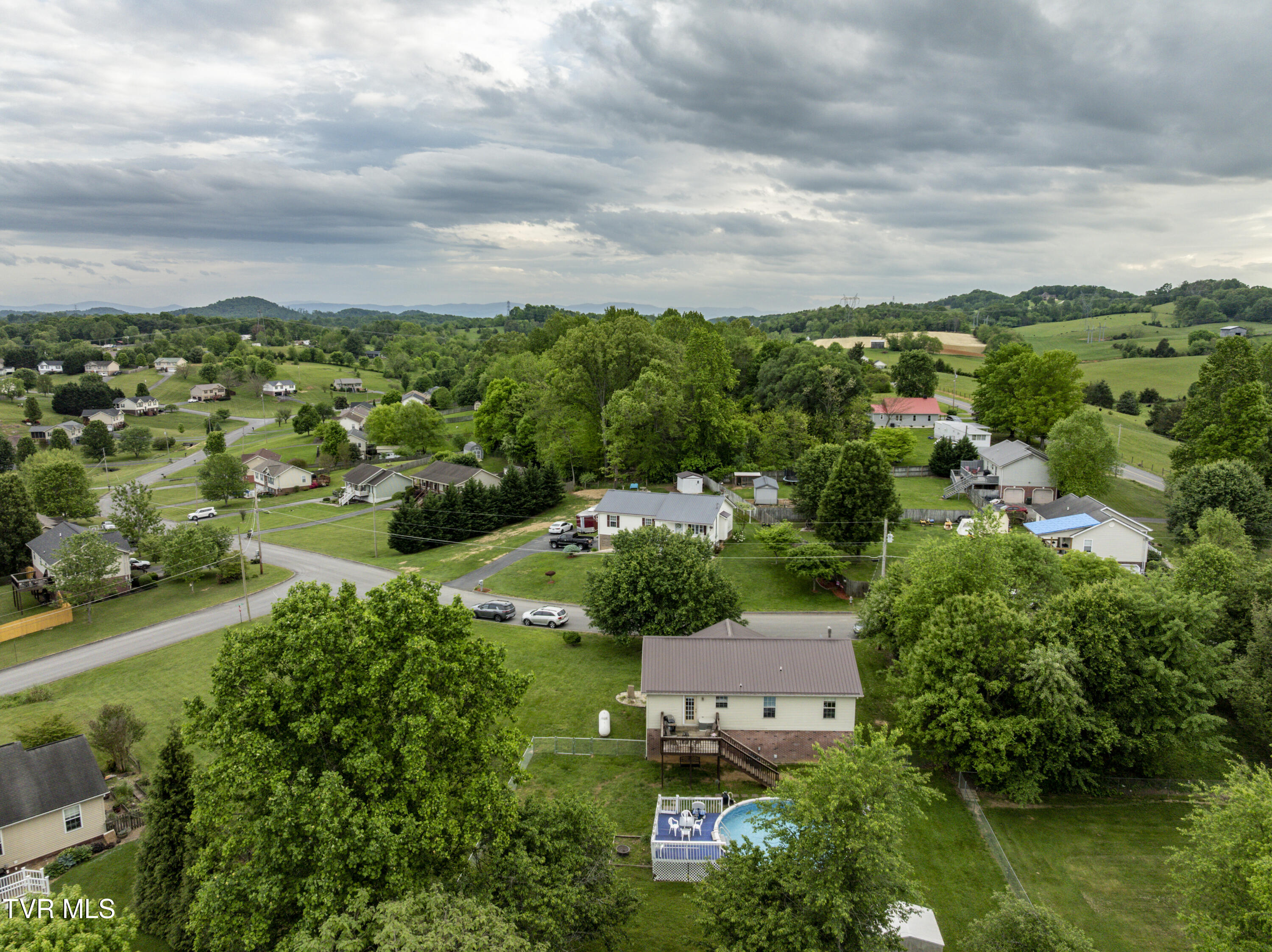 115 Maple Ridge Drive Jonesborough, TN 37659 - Photo 12 of 42 MapleRidge-aerials-4