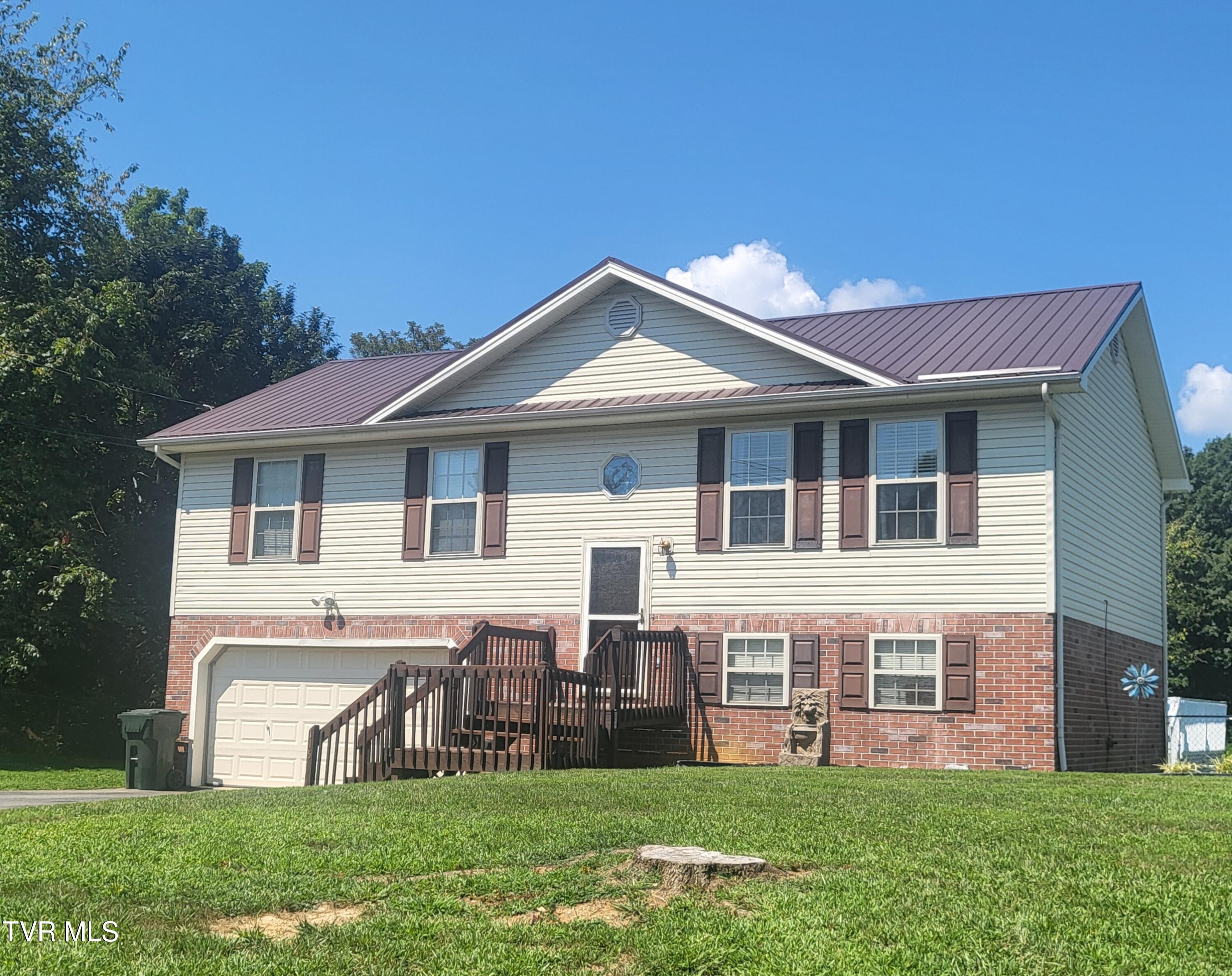 115 Maple Ridge Drive Jonesborough, TN 37659 - Photo 41 of 42 20250816_150655