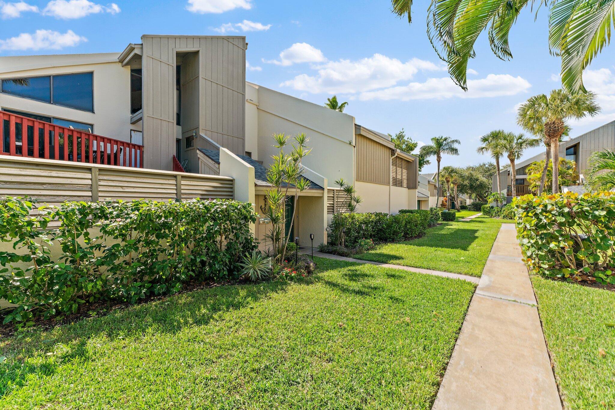 1605 Highway 1, Unit SL7A Jupiter, FL 33477 - Photo 4 of 32 001-1605US1NSL7A-Jupiter-FL-SMALL