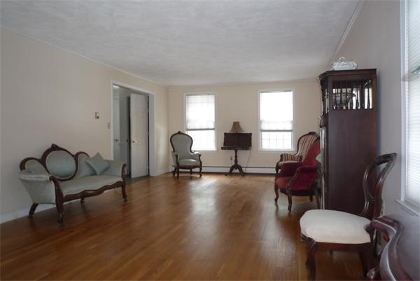 6 Pueblo Road Medfield, MA 02052 - Photo 12 of 27 Gallery Image 12
