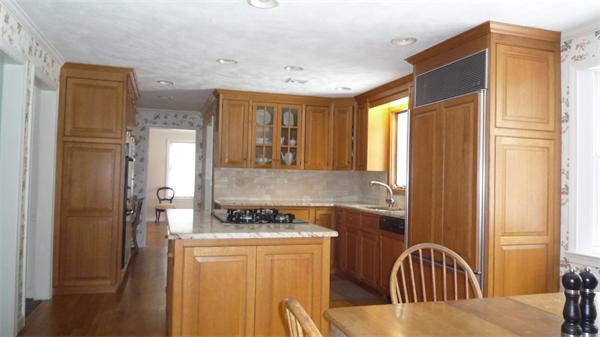 6 Pueblo Road Medfield, MA 02052 - Photo 6 of 27 Gallery Image 6