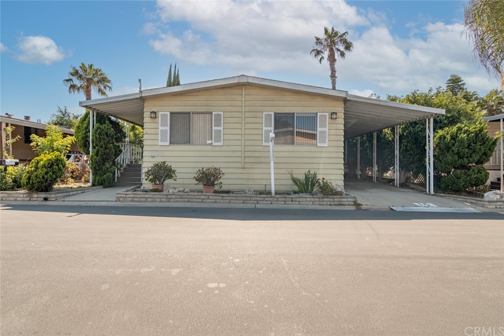 17701 Avalon Carson Ca, Unit 15 Carson, CA 90746 - Photo 2 of 50