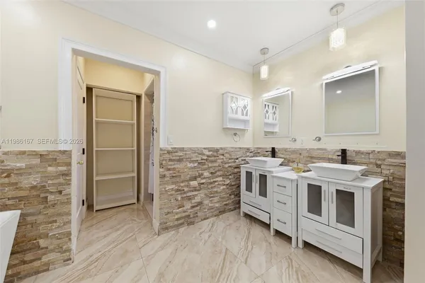 $6,995 | 6344 Northwest 74th Terrace, Parkland, FL 33067