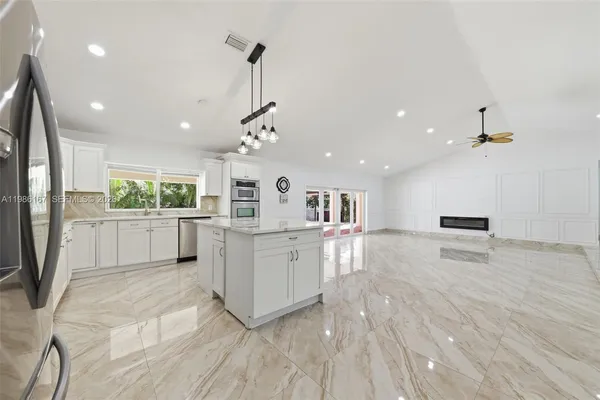 $6,995 | 6344 Northwest 74th Terrace, Parkland, FL 33067