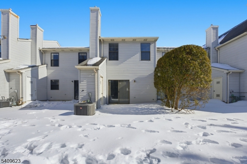 303 Maplecrest Road Edison, NJ 08820 - Photo 34 of 45