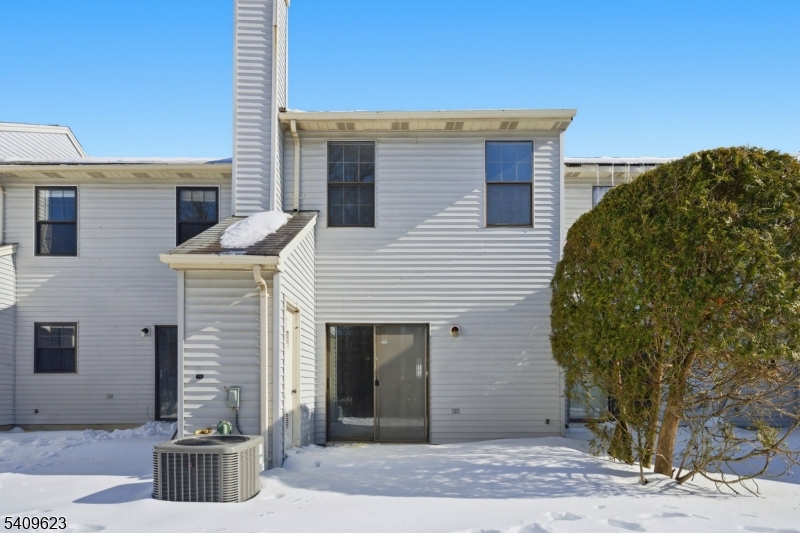 303 Maplecrest Road Edison, NJ 08820 - Photo 35 of 45