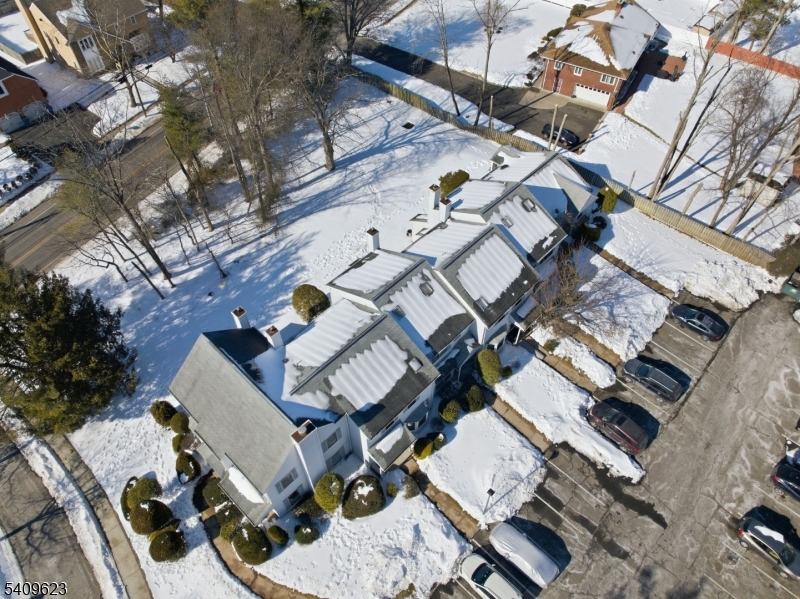 303 Maplecrest Road Edison, NJ 08820 - Photo 40 of 45