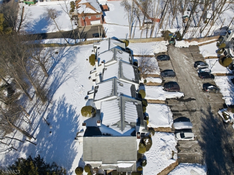 303 Maplecrest Road Edison, NJ 08820 - Photo 41 of 45