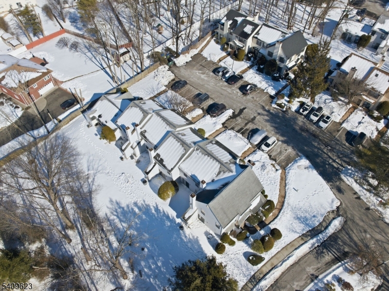 303 Maplecrest Road Edison, NJ 08820 - Photo 42 of 45