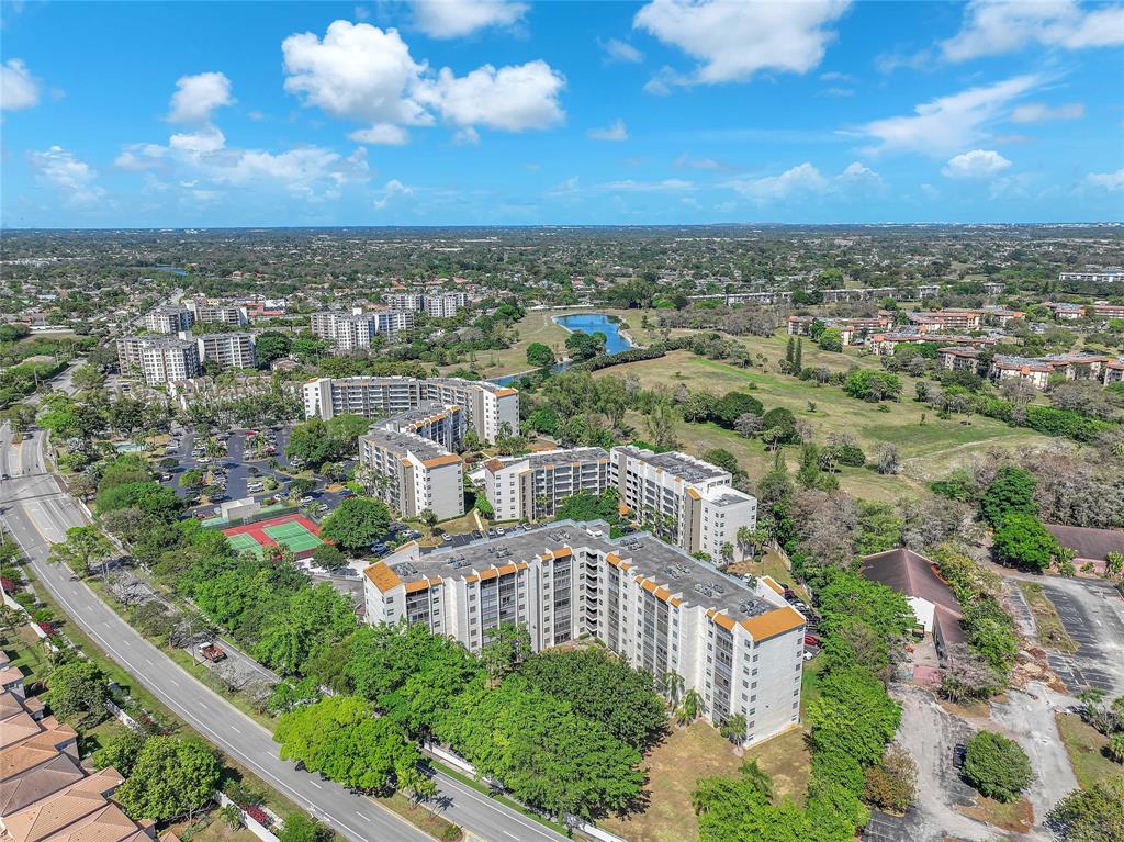 3910 Inverrary Boulevard, Unit 308B Lauderhill, FL 33319 - Photo 48 of 53 an aerial view of multiple house