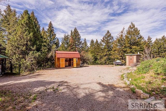 53 Squaw Creek Road Bancroft, ID 83217 - Photo 18 of 52