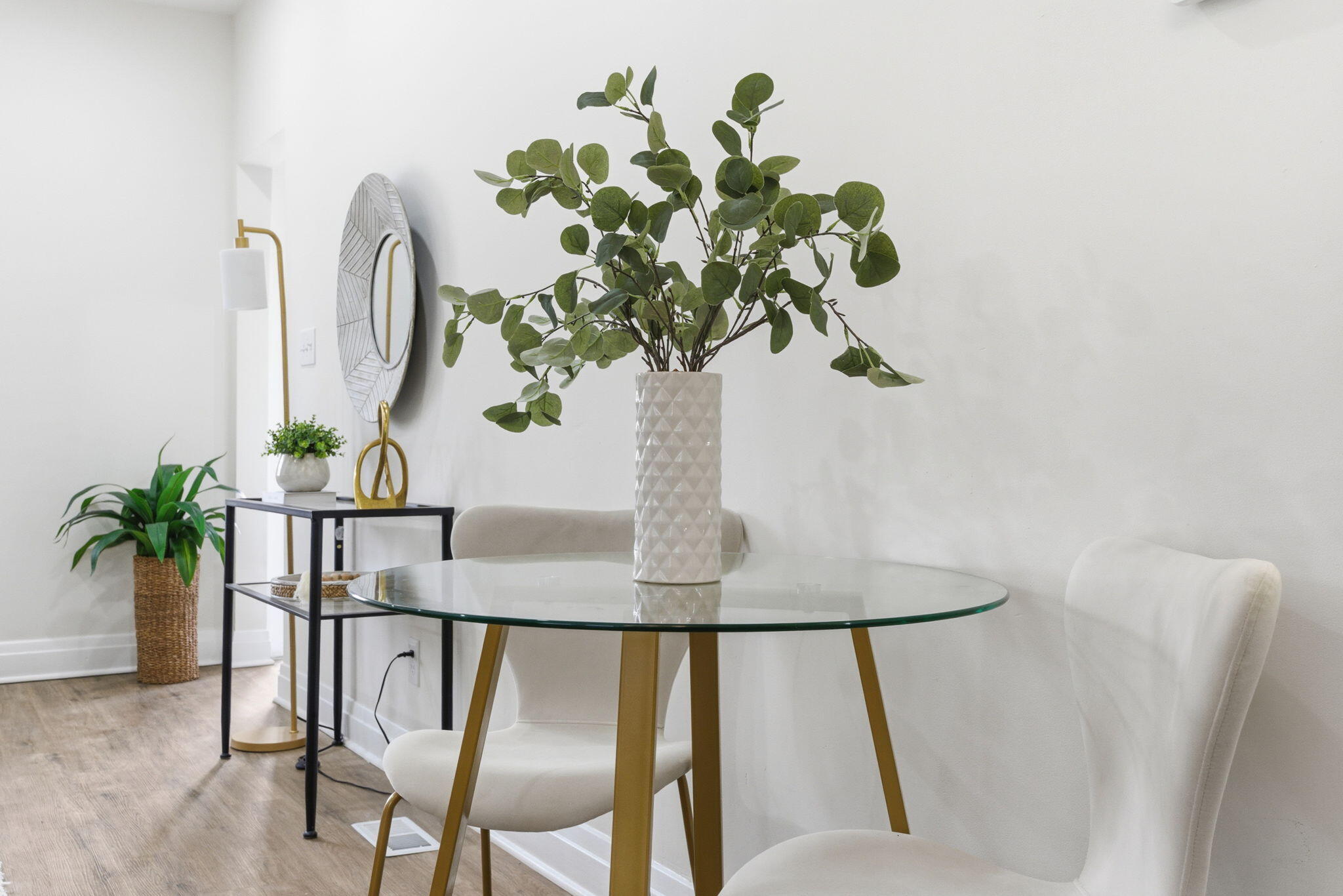 1207 Lakeview Avenue Whiting, IN 46394 - Photo 8 of 21 2048x1366