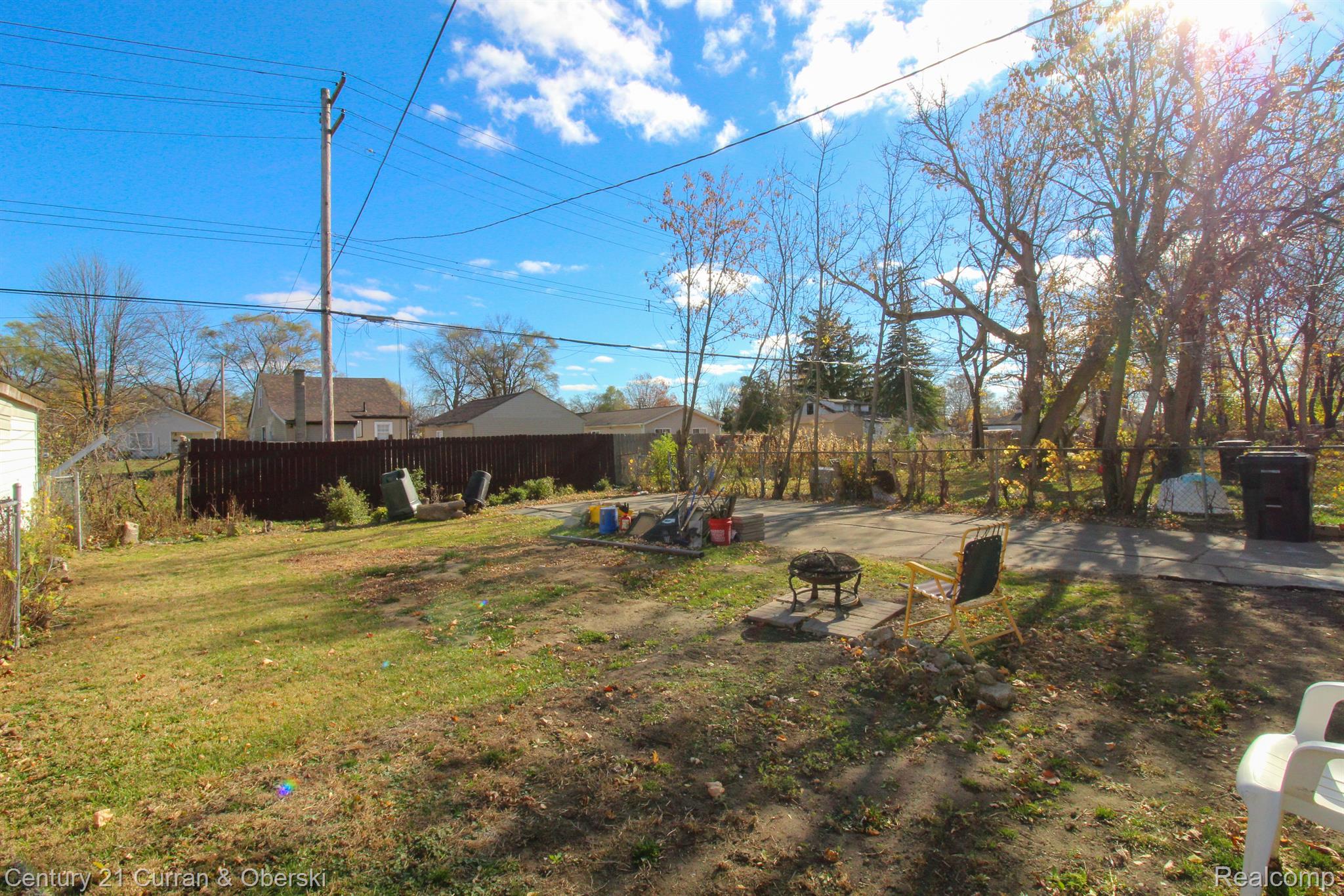 14152 Evergreen Road Detroit, MI 48223 - Photo 18 of 19 Backyard