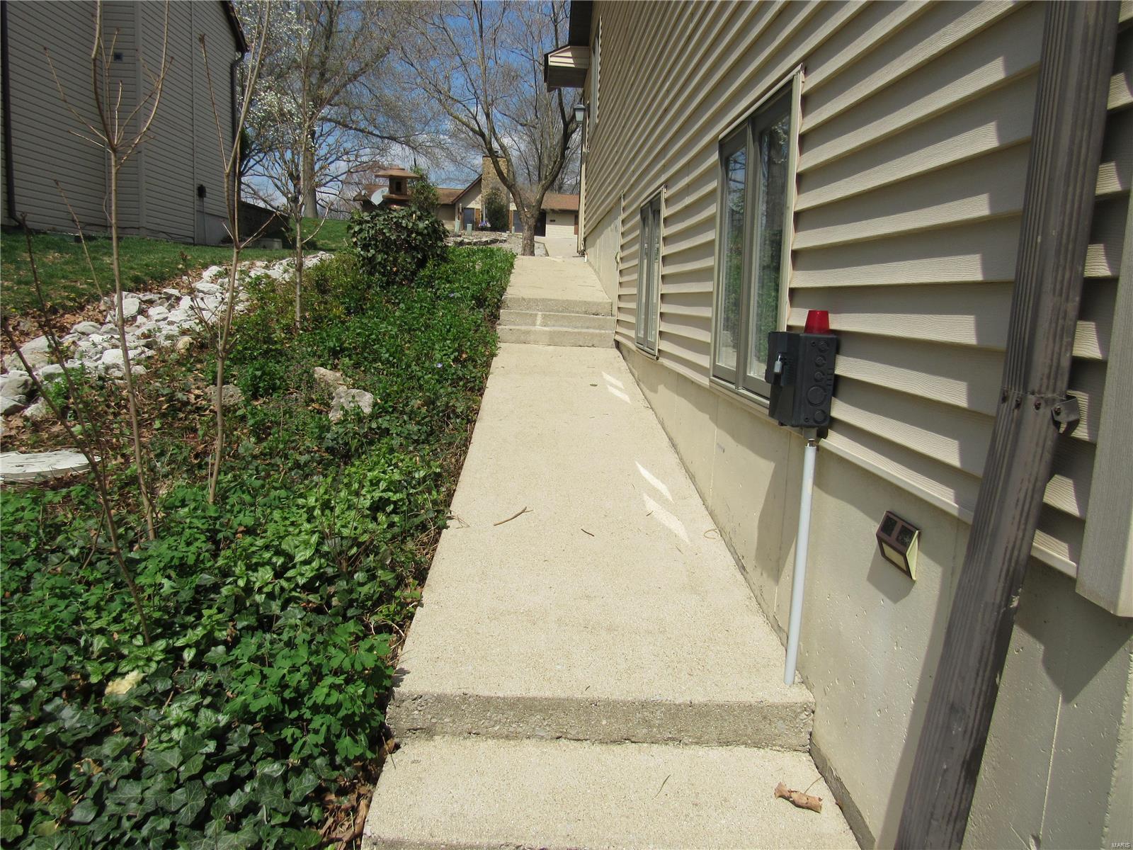 1787 Commodore Walk Worden, IL 62097 - Photo 39 of 68 Gallery Image 39