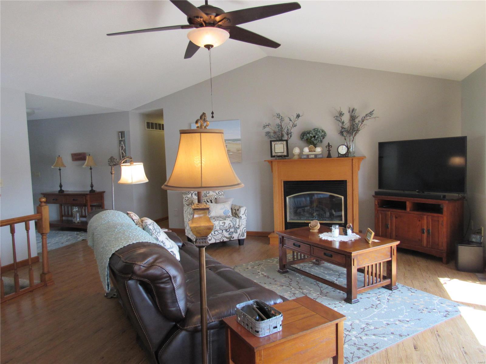 1787 Commodore Walk Worden, IL 62097 - Photo 8 of 68 Gallery Image 8