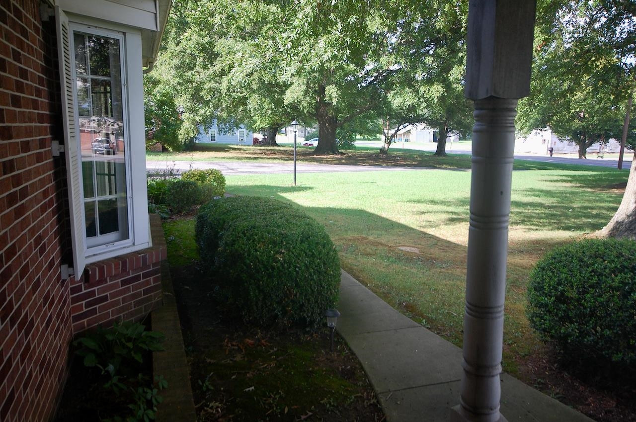 605 South Trenton Street Rutherford, TN 38369 - Photo 27 of 39 a view of yard from deck