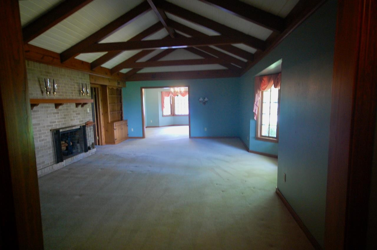 605 South Trenton Street Rutherford, TN 38369 - Photo 9 of 39 a view of empty room with a fireplace