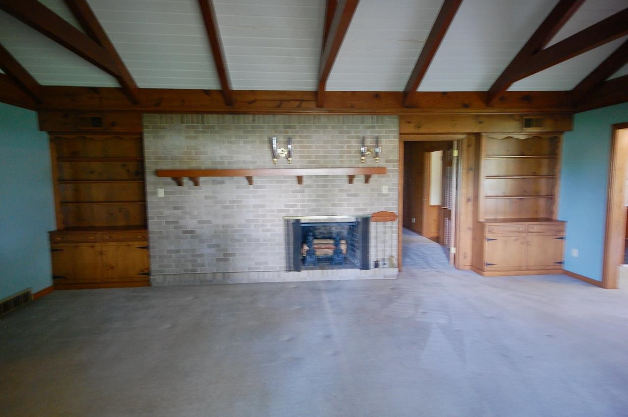 605 South Trenton Street Rutherford, TN 38369 - Photo 10 of 39 a view of an empty room with a fireplace