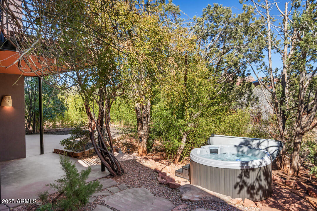 548 El Camino Road Sedona, AZ 86336 - Photo 42 of 65 548ElCamino-0042