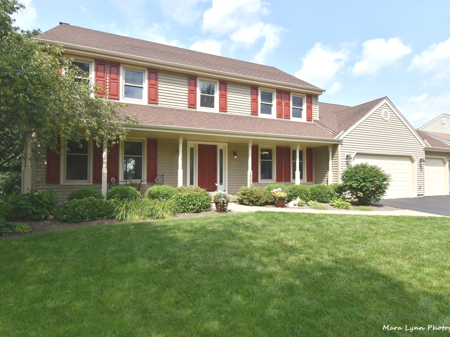 1700 Huntington Road St. Charles, IL 60174 - Photo 1 of 40