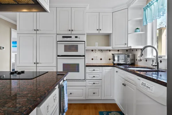 $699,000 | 5 Village Court, Unit 5, Boothbay Harbor, ME 04538