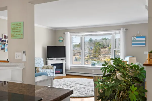$699,000 | 5 Village Court, Unit 5, Boothbay Harbor, ME 04538
