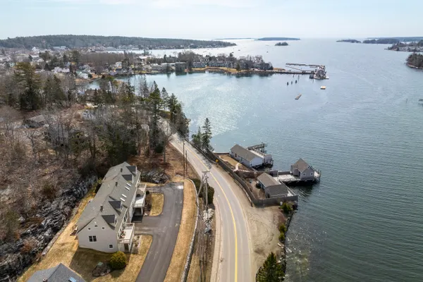 $699,000 | 5 Village Court, Unit 5, Boothbay Harbor, ME 04538