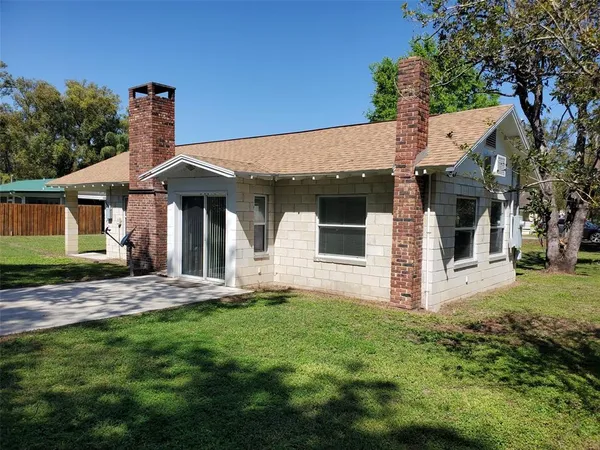 $1,100 | 37646 Hendley Avenue, Dade City, FL 33525