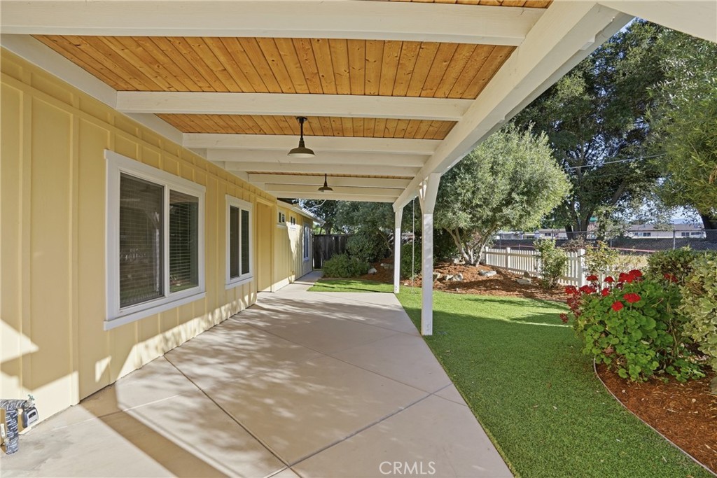 8680 Portola Road Atascadero, CA 93422 - Photo 9 of 73