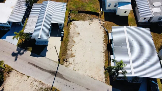 a picture of a house with a yard