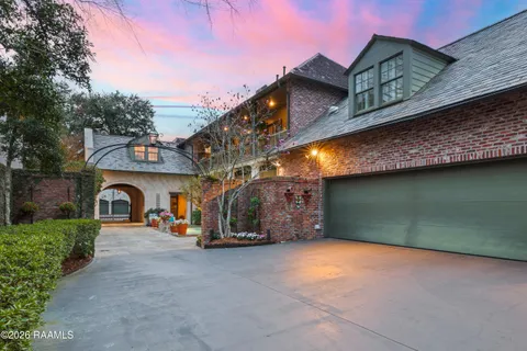 $1,850,000 | 108 Kings Walk, Lafayette, LA 70503